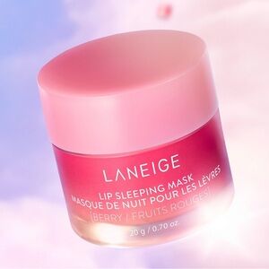 LANEIGE Lip Sleeping Mask in Berry